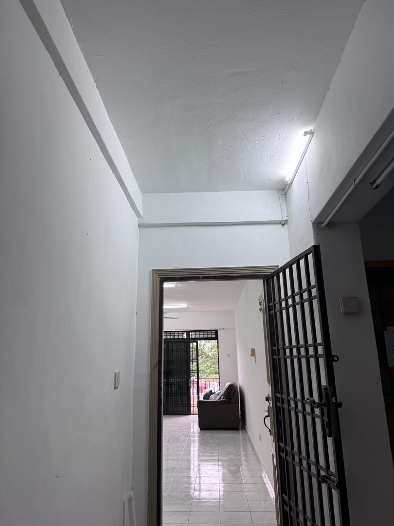 Secure apartment entrance